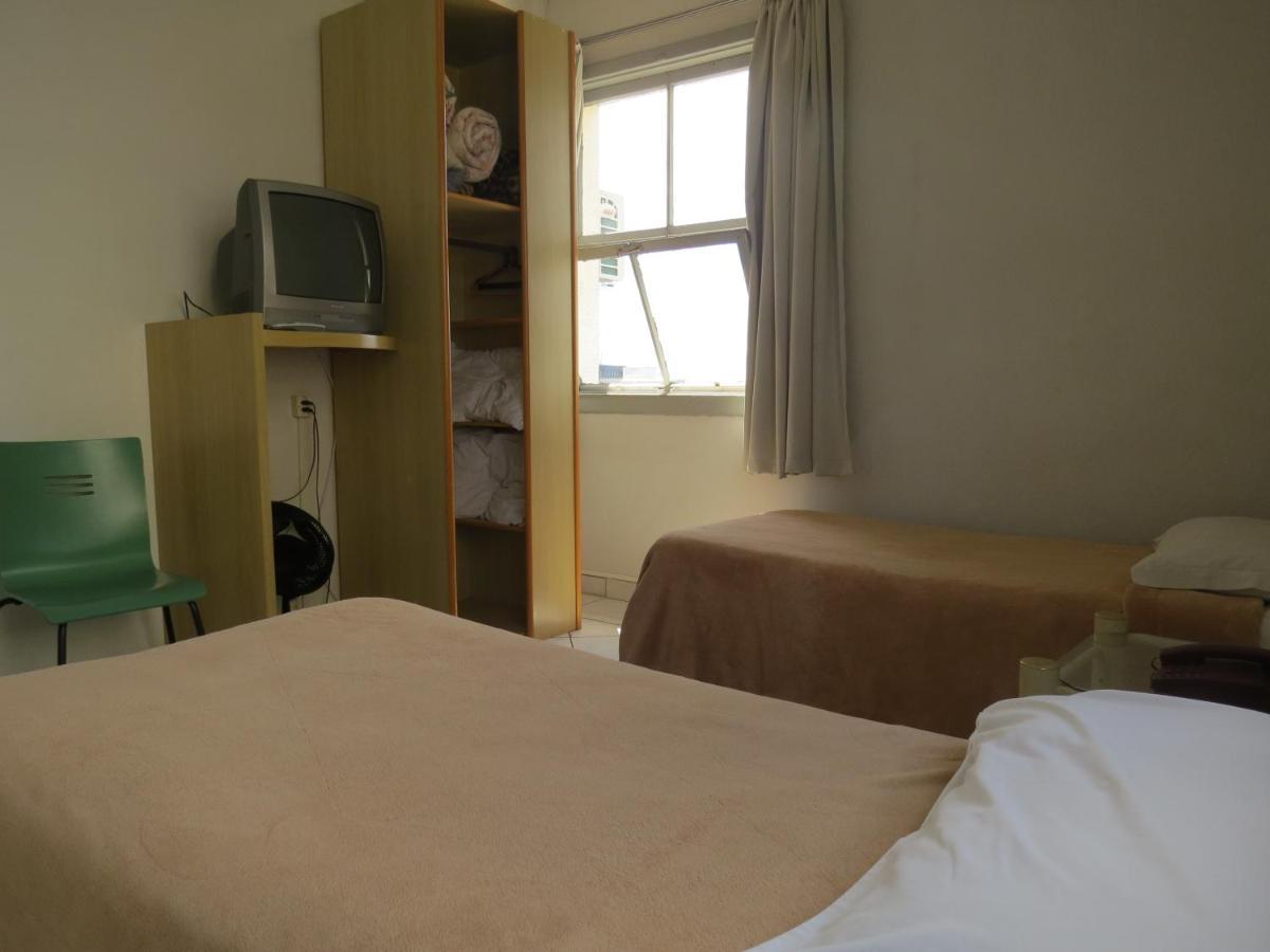 City Hotel 카시아스두술 외부 사진