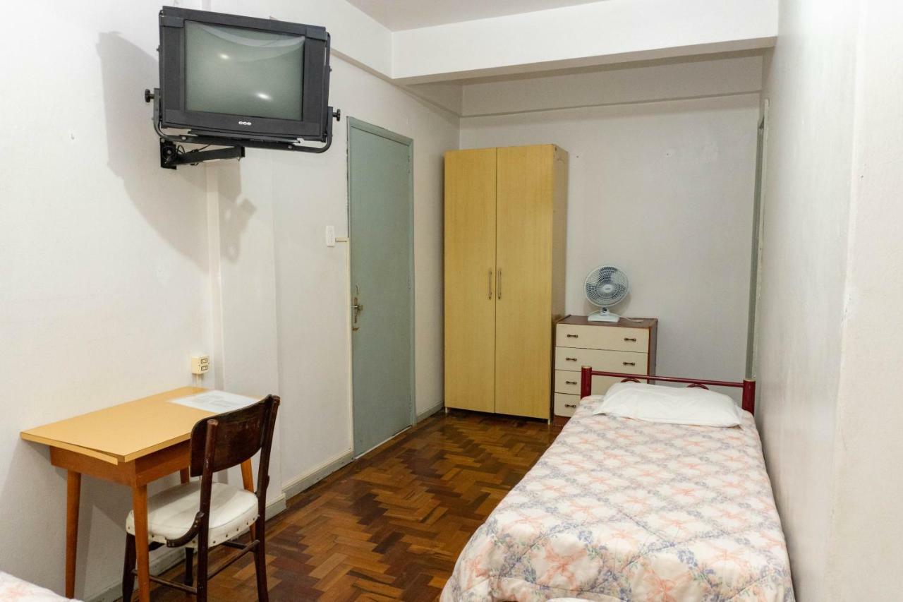 City Hotel 카시아스두술 외부 사진