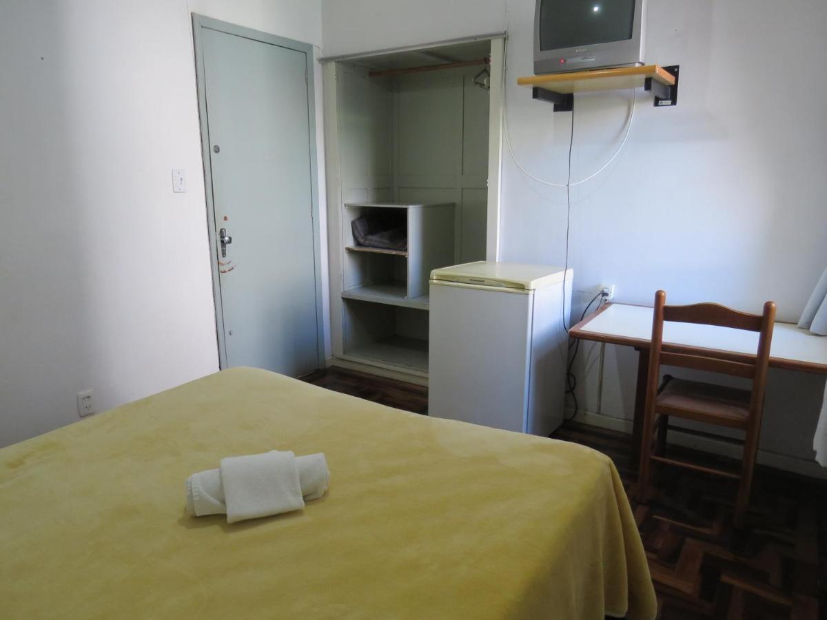 City Hotel 카시아스두술 외부 사진